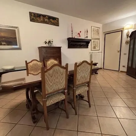 Apartamento Casa Con Guardino A 100 Mt Dal Mare Fano (Pesaro and Urbino)