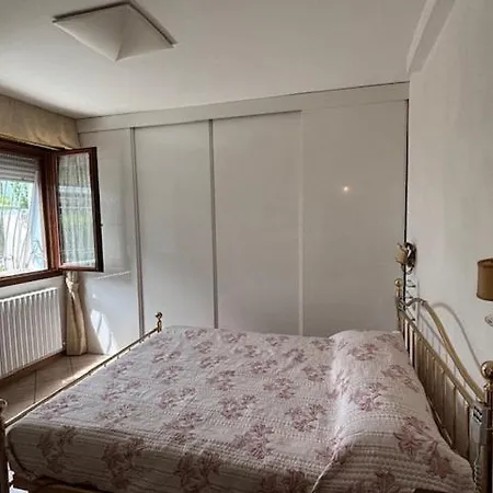 Casa Con Guardino A 100 Mt Dal Mare